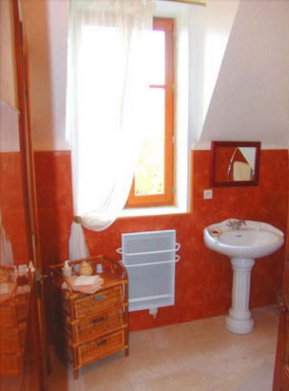 Chateau De La Court D'Aron Saint-Cyr-en-Talmondais Habitación foto